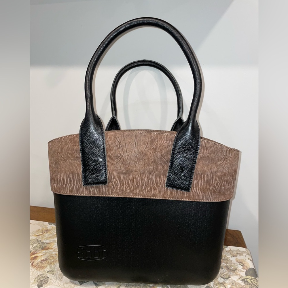 NWOT Sobo Waterproof, Portable, Durable Tote